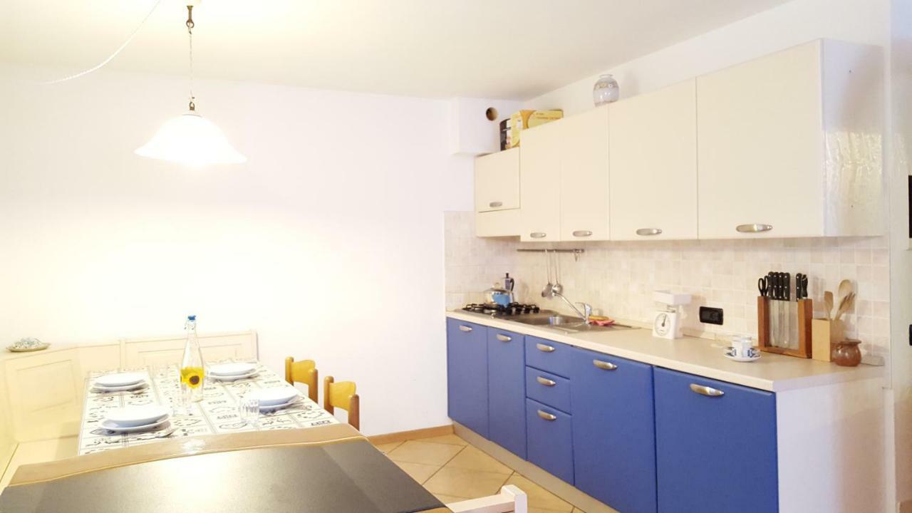 Casa Rossi Apartment Le Grazie  Bagian luar foto