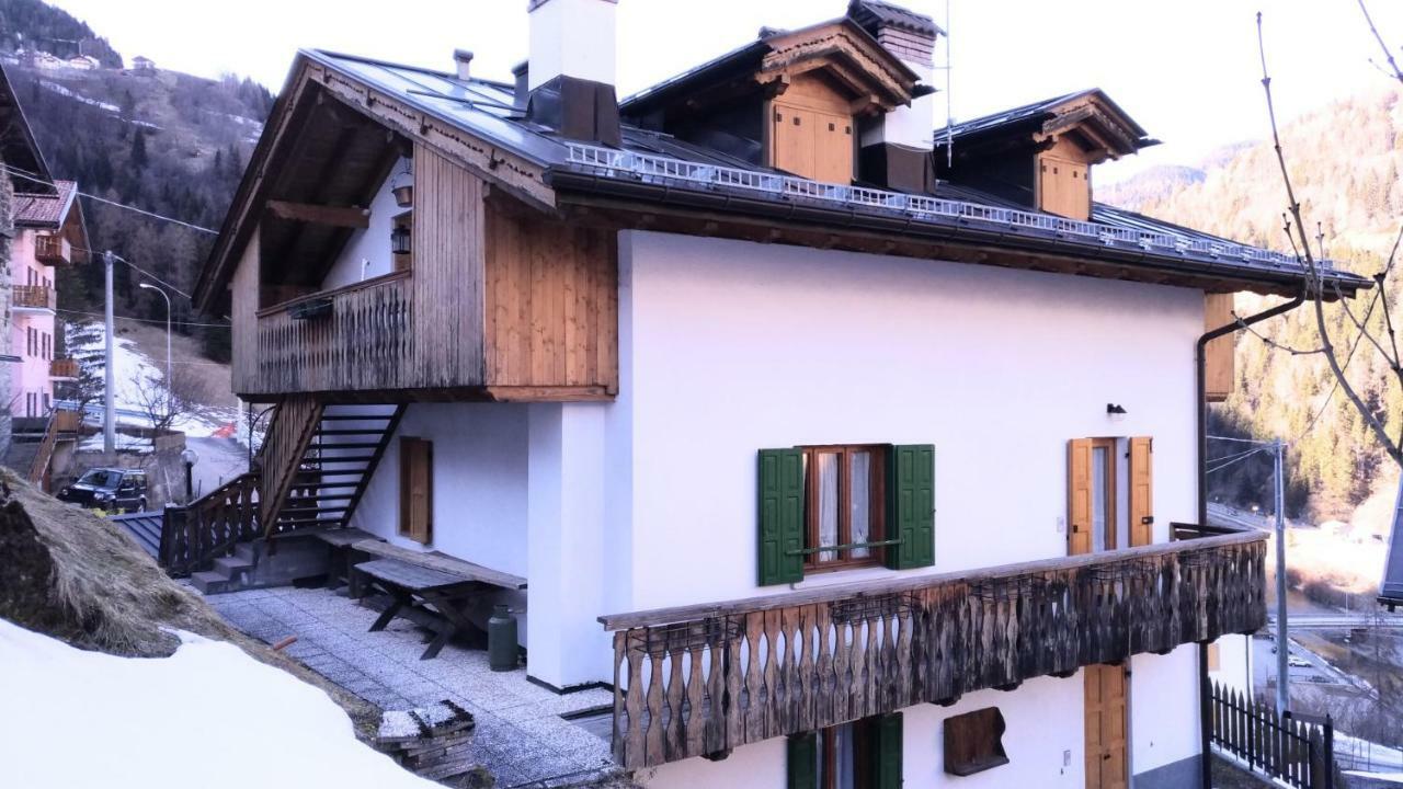 Casa Rossi Apartment Le Grazie  Bagian luar foto