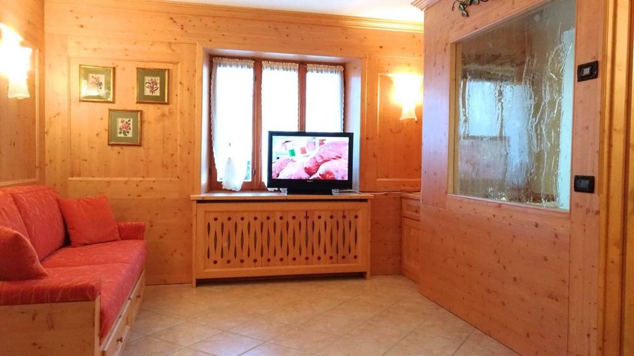 Casa Rossi Apartment Le Grazie  Bagian luar foto