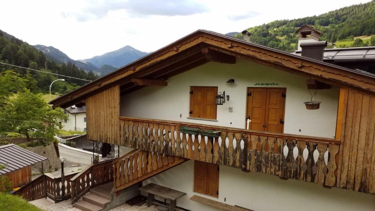 Casa Rossi Apartment Le Grazie  Bagian luar foto